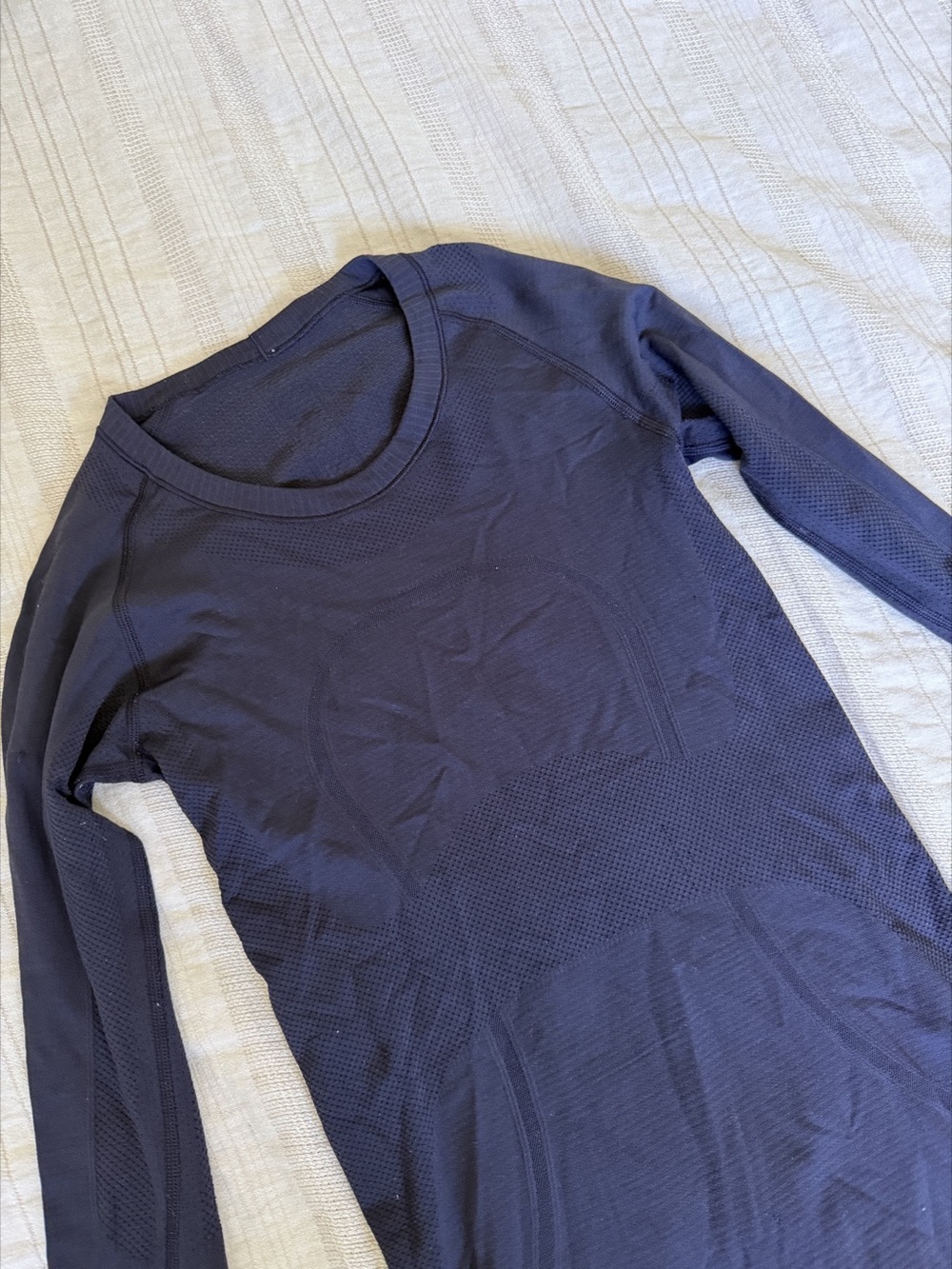 lululemon Swiftly Tech Long-Sleeve Shirt 2.0 Blue
